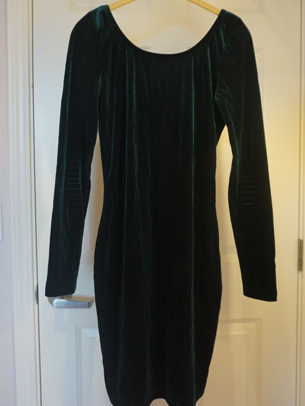 Love...Ady Emerald Green Velvet Scoop Back Long Sleeve Bodycon Dress Size Medium